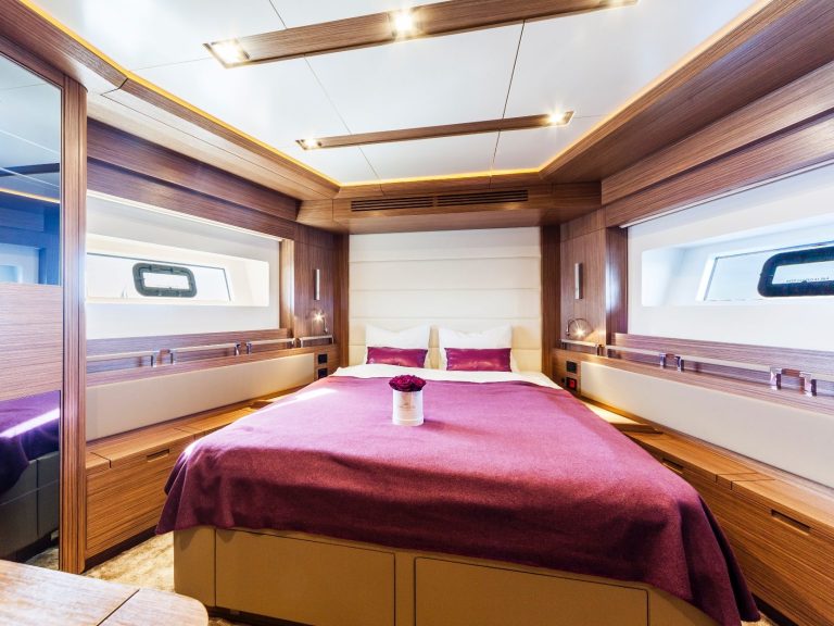 charter yacht mallorca